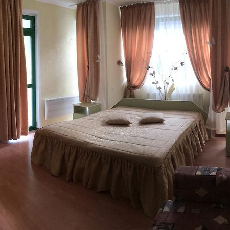 Guest Rooms Waterfall Smolyan Bagian luar foto