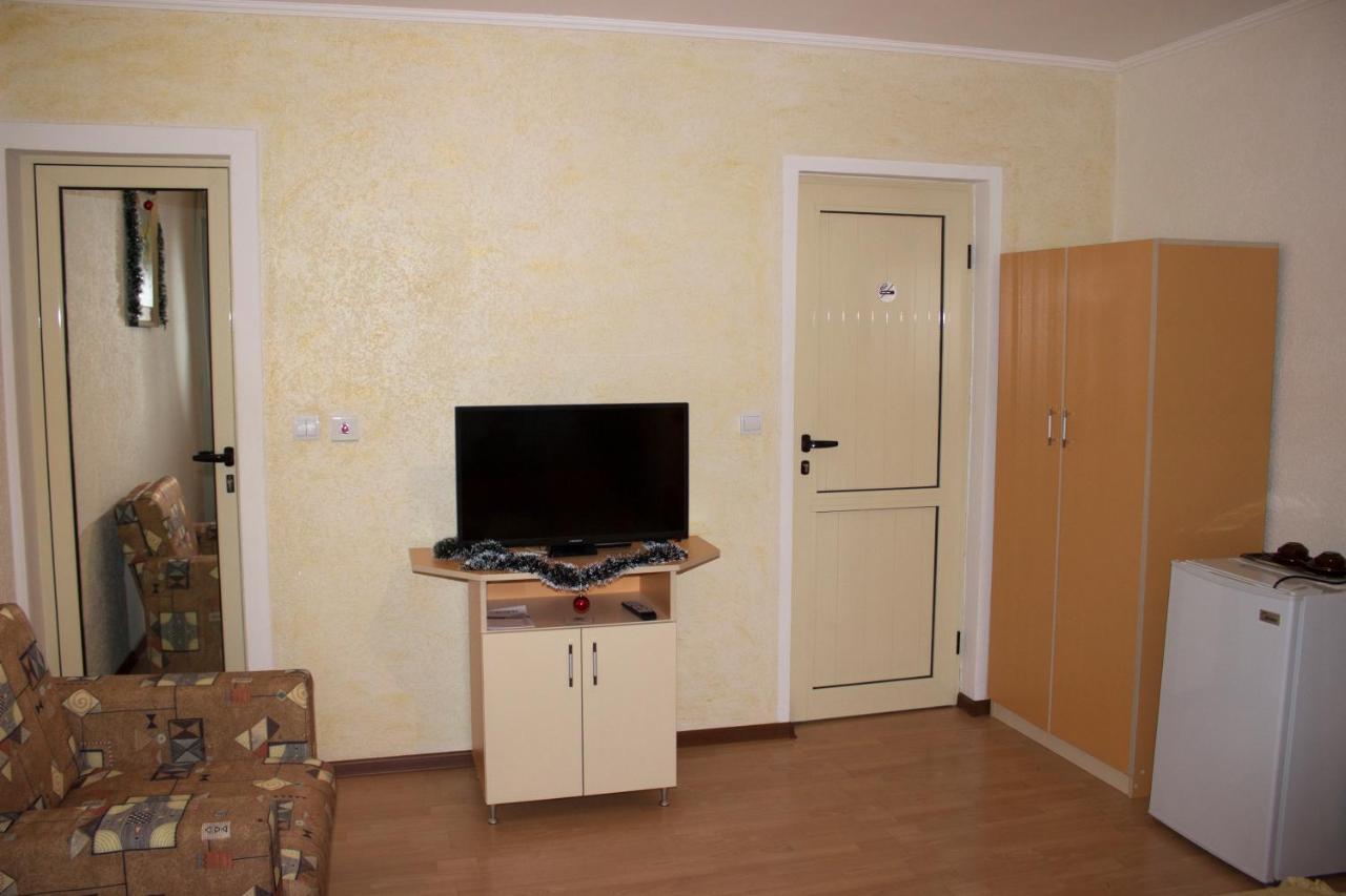 Guest Rooms Waterfall Smolyan Bagian luar foto